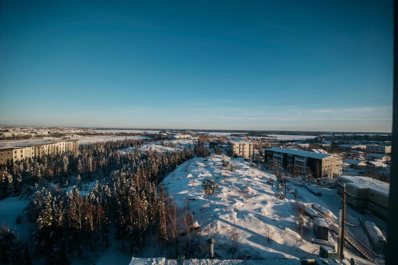 The Explorer Hotel Yellowknife Eksteriør billede
